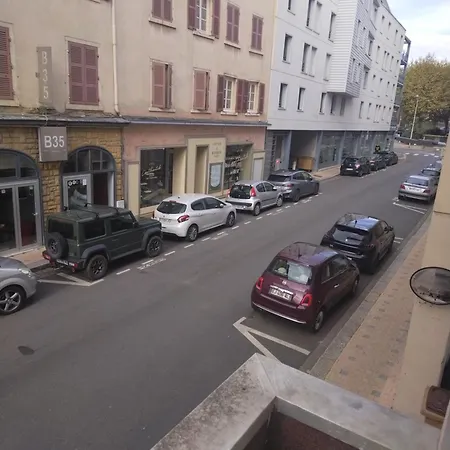 Kyriad Sur Saone Hotel 3*