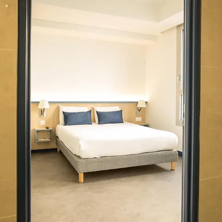 Hotel Kyriad Sur Saone Villefranche-sur-Saone