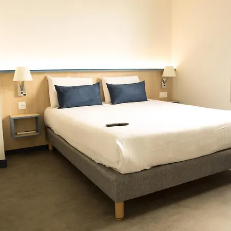 Kyriad Sur Saone Hotel Villefranche-sur-Saone