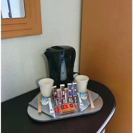 Kyriad Sur Saone Porte Du Beaujolais -renove- 3*