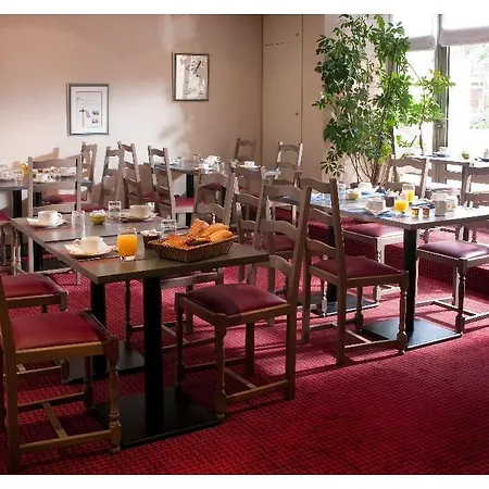 Hotel Kyriad Sur Saone Villefranche-sur-Saône