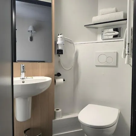 Kyriad Sur Saone Porte Du Beaujolais -renove- Villefranche-sur-Saone