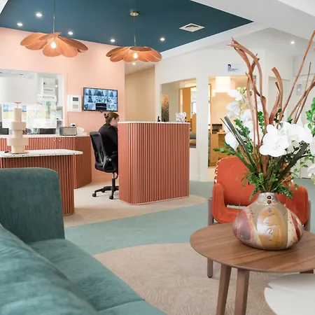 Kyriad Sur Saone Porte Du Beaujolais -renove- Hotel